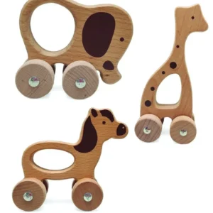 Animais de Madeira sobre Rodas