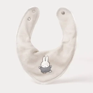 Babete de baba Miffy em algodão macio de dupla camada. Absorvente, confortável e ajustável. Ideal para refeições, brincadeiras e dentição.