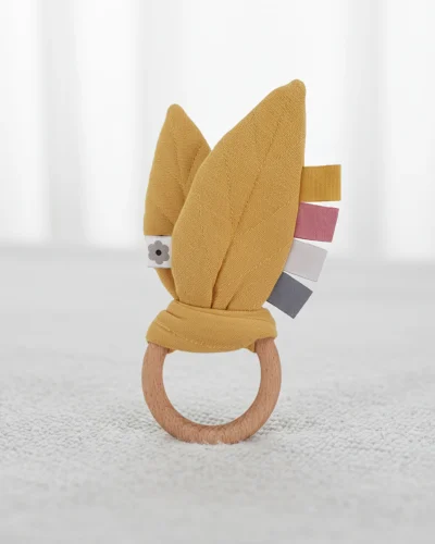 01 - Sensory leaf teether_3x